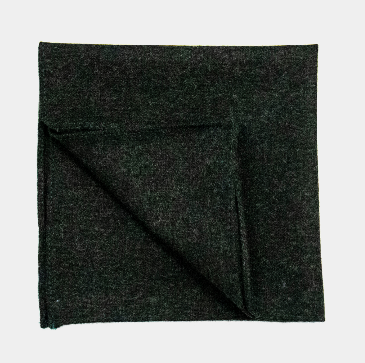 BARRA GREEN POCKET SQUARE - HIRE